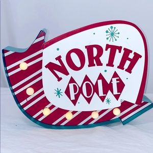 COPY - Christmas Holiday Vintage looking wall decor